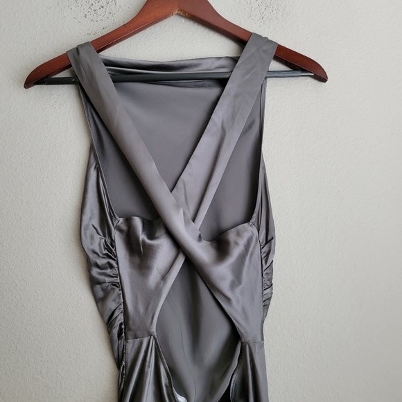 Reformation Casette Silk Dress in Shale size 6 NWT - Picture 6 of 11